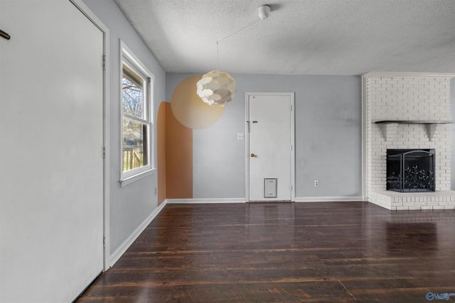 211 Pops Corner, Huntsville, AL 35811