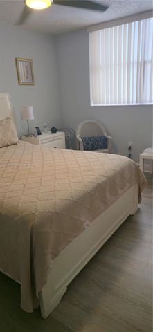 8002 SW 149th Ave B216, Miami, FL 33193