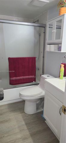 8002 SW 149th Ave B216, Miami, FL 33193