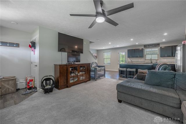 6023 Aviation Trail, Moraine, OH 45439