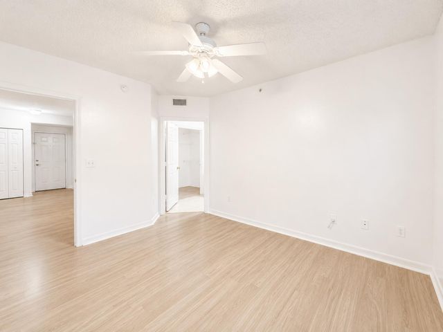 5056 Lantana Road 4302, Lake Worth, FL 33463