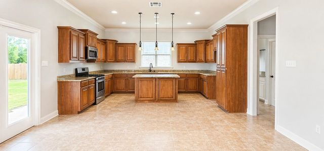 383 Crossing North St, Thibodaux, LA 70301