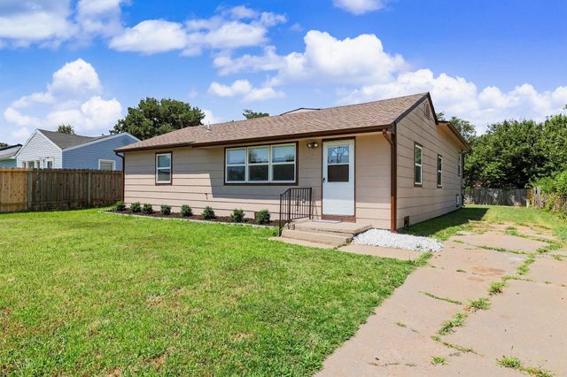 2611 N Lorraine Ave, Wichita, KS 67219