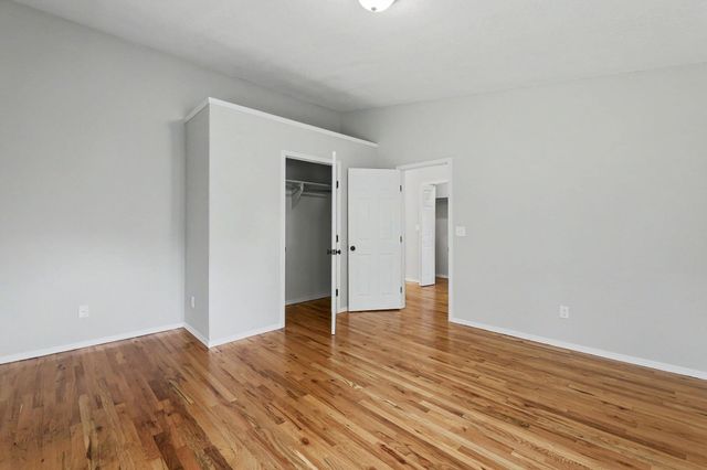 2611 N Lorraine Ave, Wichita, KS 67219