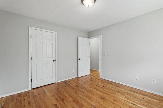 2611 N Lorraine Ave, Wichita, KS 67219