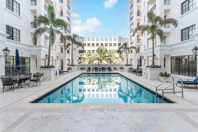 233 S Federal Hwy 215, Boca Raton, FL 33432