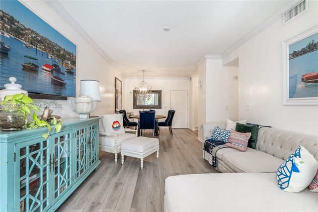 233 S Federal Hwy 215, Boca Raton, FL 33432