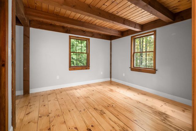 519 Hall Road, Barrington, NH 03825