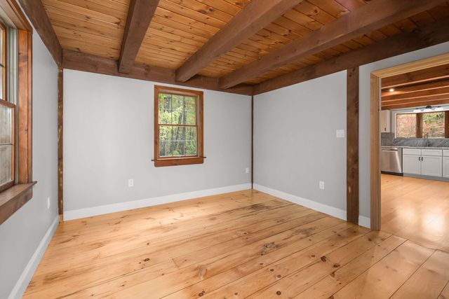 519 Hall Road, Barrington, NH 03825