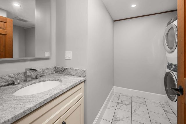 519 Hall Road, Barrington, NH 03825
