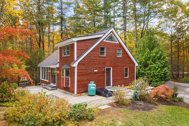 519 Hall Road, Barrington, NH 03825