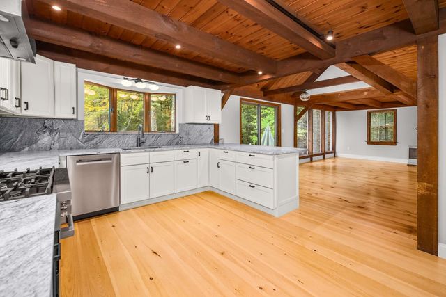 519 Hall Road, Barrington, NH 03825