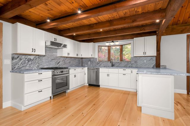 519 Hall Road, Barrington, NH 03825