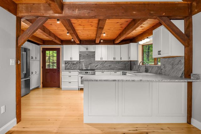 519 Hall Road, Barrington, NH 03825
