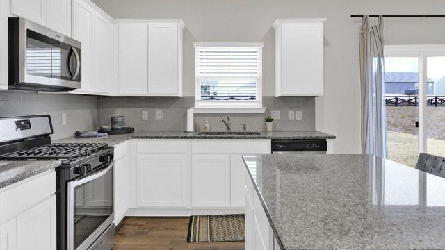 10811 Upland Drive, Apison, TN 37302