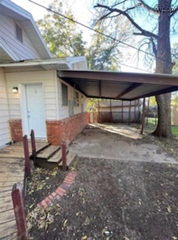 1506 GIDDINGS STREET, Wichita Falls, TX 76309