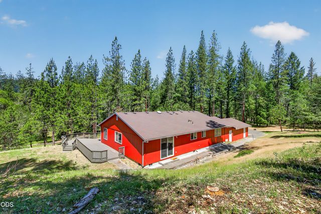 2850 E Evans Creek Road, Rogue River, OR 97537