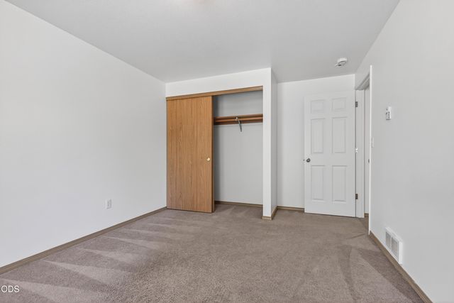2850 E Evans Creek Road, Rogue River, OR 97537
