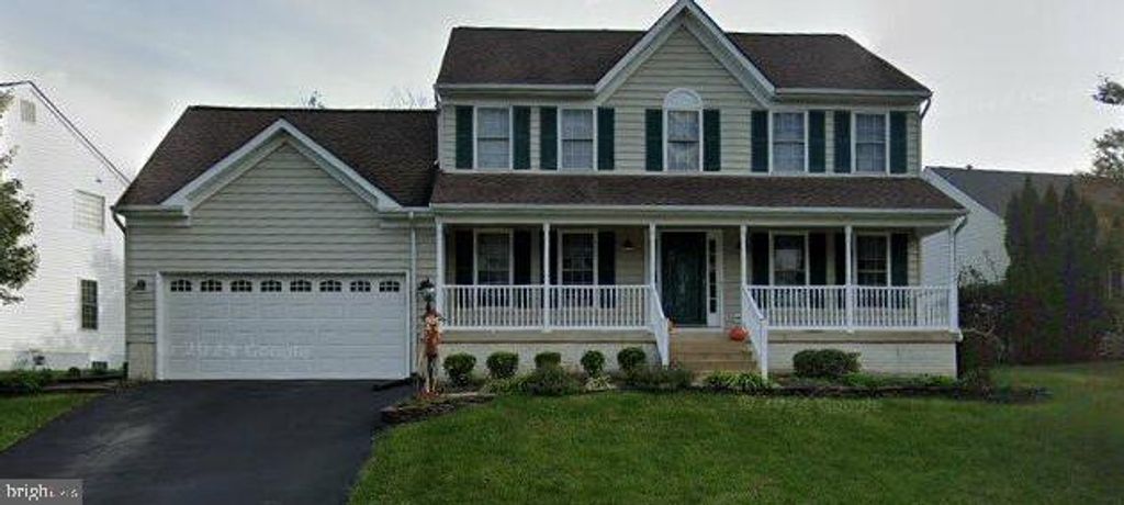 9 ROLLINGSIDE DR, Fredericksburg, VA 22406
