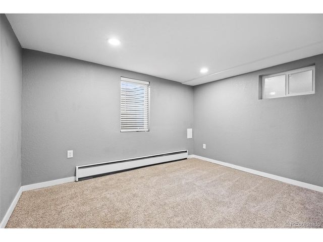 954 Cheyenne Pl, Parker, CO 80138