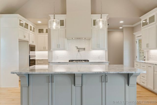 4903 E 174th Street S, Bixby, OK 74008