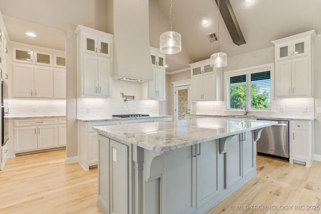 4903 E 174th Street S, Bixby, OK 74008