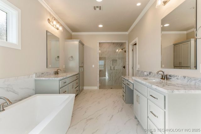 4903 E 174th Street S, Bixby, OK 74008