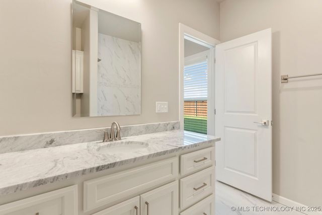 4903 E 174th Street S, Bixby, OK 74008