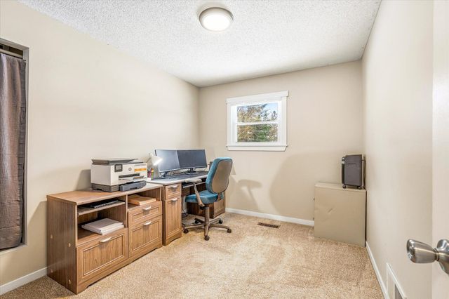 1901 Stowe Avenue, Arden Hills, MN 55112