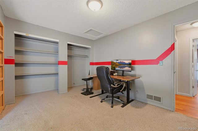 5800 S Quatar Circle, Centennial, CO 80015