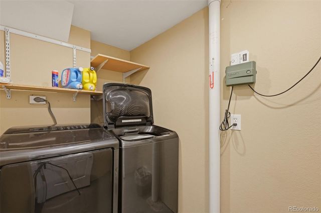 5800 S Quatar Circle, Centennial, CO 80015