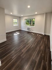1537 Jefferson Ave 11, Miami Beach, FL 33139