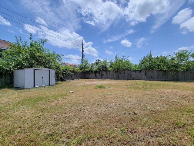 14202 Persimmon Woods Drive, Houston, TX 77068