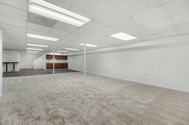 1227 Lenox Road, Bloomfield Hills, MI 48304