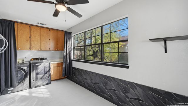 431 N Milam, Seguin, TX 78155