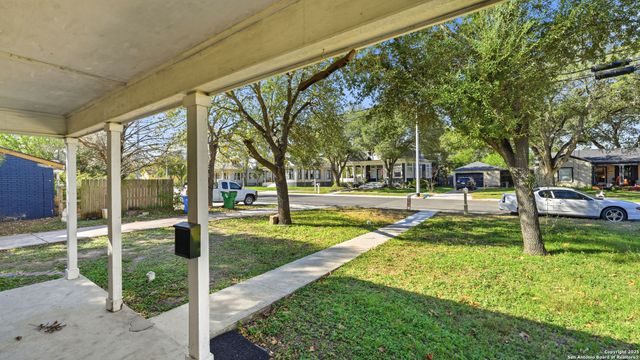 431 N Milam, Seguin, TX 78155