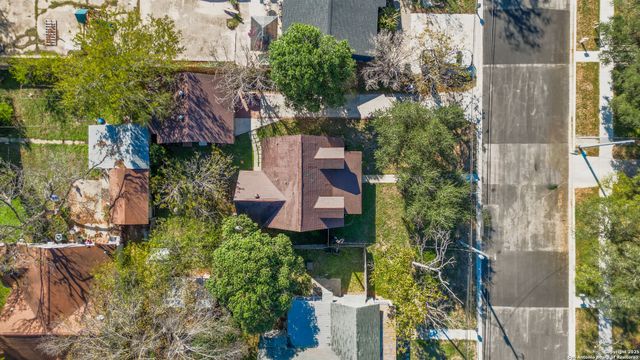 431 N Milam, Seguin, TX 78155