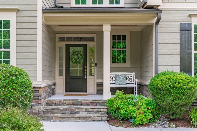 2007 Burrus Hall Circle, Cary, NC 27519