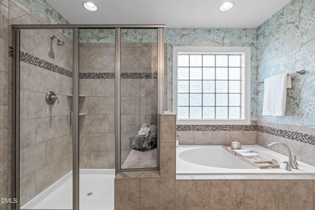 2007 Burrus Hall Circle, Cary, NC 27519