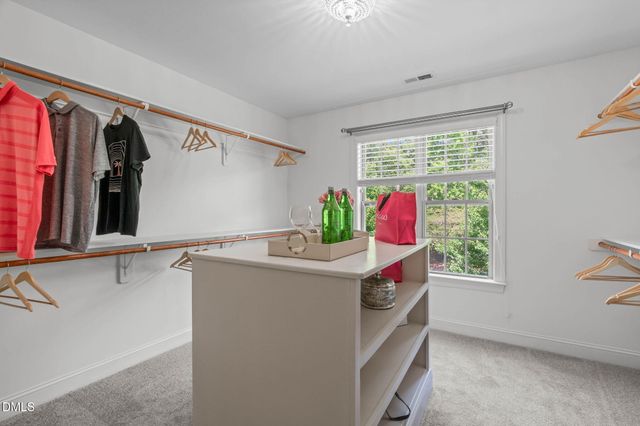 2007 Burrus Hall Circle, Cary, NC 27519