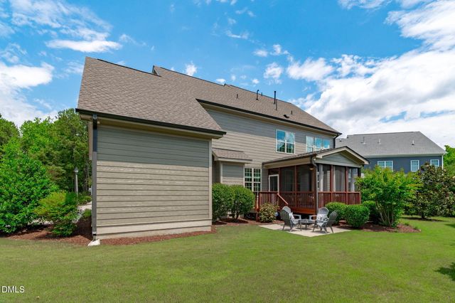 2007 Burrus Hall Circle, Cary, NC 27519