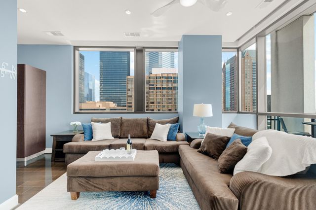 1211 Caroline Street 1801, Houston, TX 77002