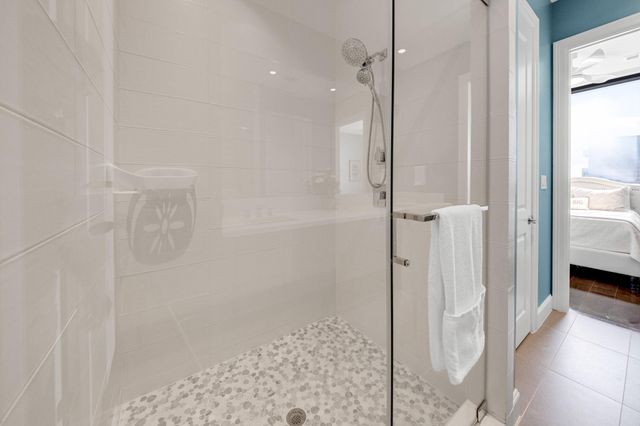 1211 Caroline Street 1801, Houston, TX 77002