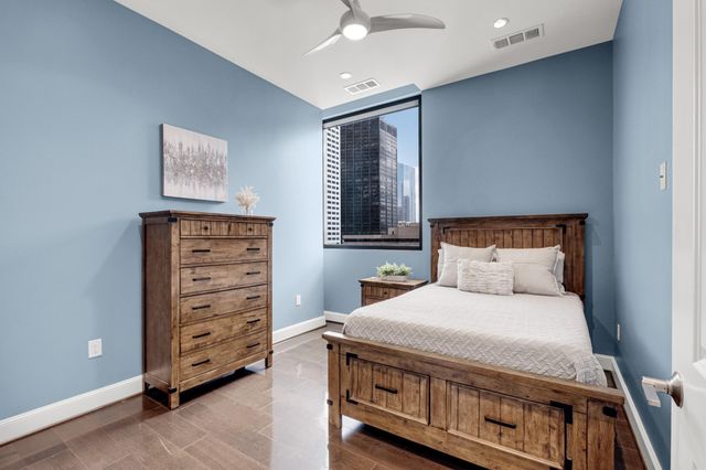 1211 Caroline Street 1801, Houston, TX 77002