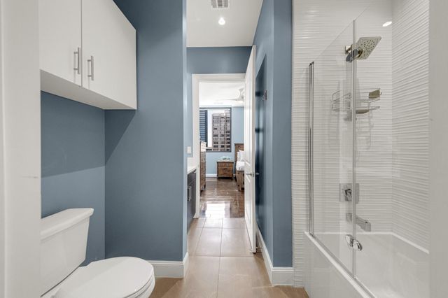 1211 Caroline Street 1801, Houston, TX 77002