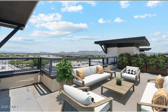 15501 N DIAL Boulevard St, Scottsdale, AZ 85260