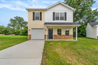 3204 Maldon Ct, Louisville, KY 40216