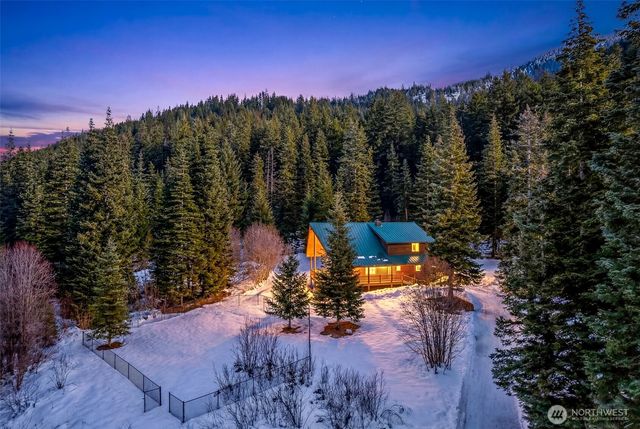 175 Deep Powder Lane, Leavenworth, WA 98826