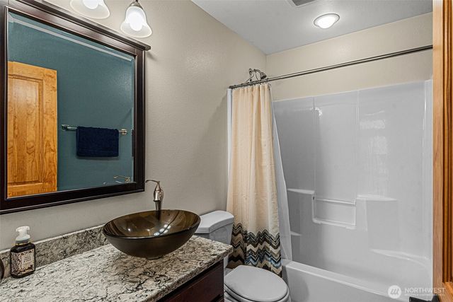 175 Deep Powder Lane, Leavenworth, WA 98826