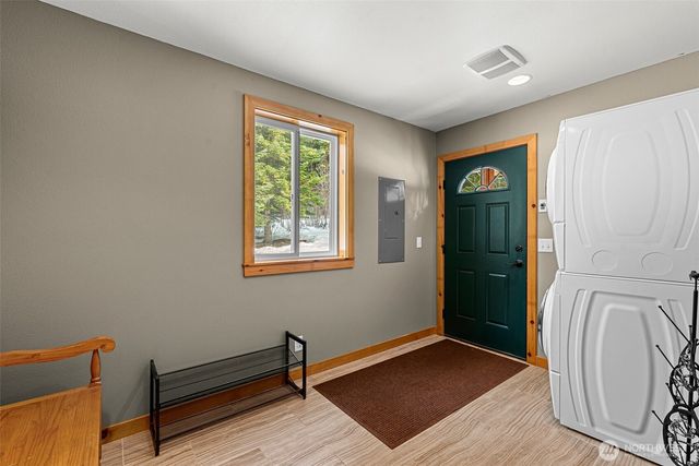 175 Deep Powder Lane, Leavenworth, WA 98826